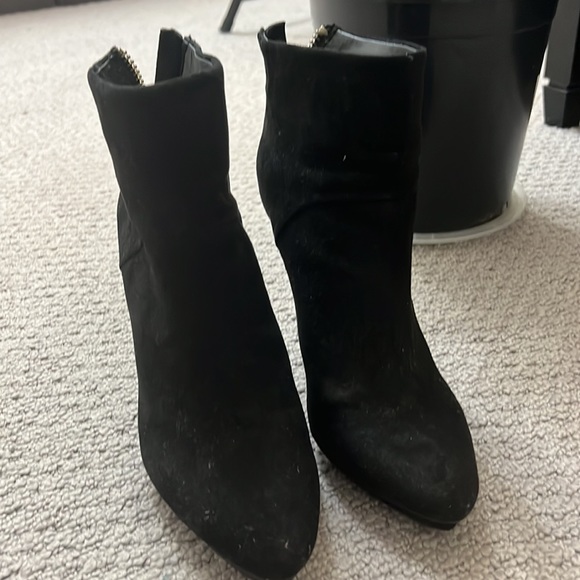 Balck Zara high heel booty shoes. 1 time used . New in condition - Picture 6 of 6